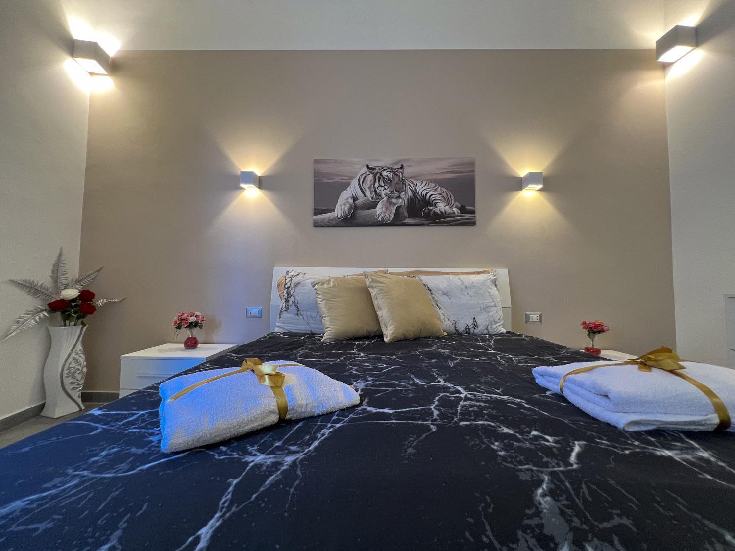 Leoscar Apartment In Catania Center Self Check-In Екстер'єр фото