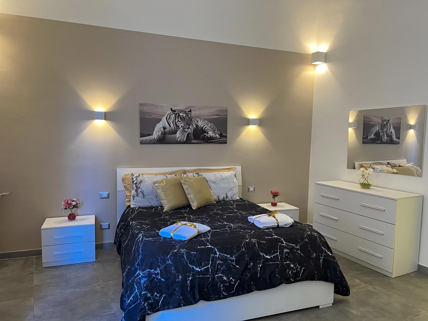 Leoscar Apartment In Catania Center Self Check-In Екстер'єр фото