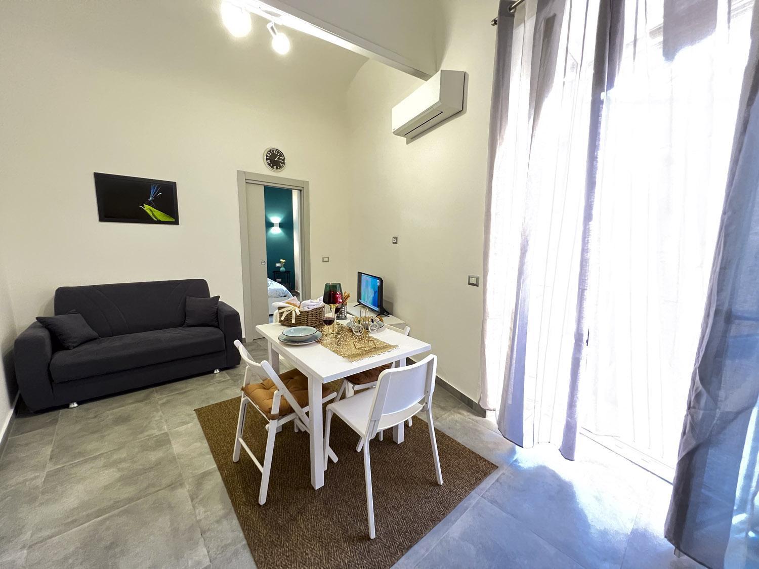 Leoscar Apartment In Catania Center Self Check-In Екстер'єр фото